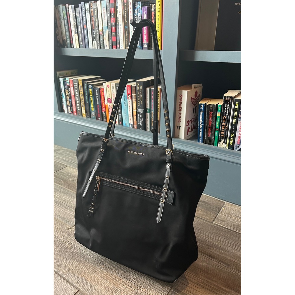 Michael‎ Kors Leila Large Nylon Tote Nylon Canvas w/ Leather Gold Hardware COA - Picture 1 of 8